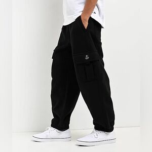 Ninth Hall Stash Youth Black Baggy Cargo Jogger Sweatpants size Large